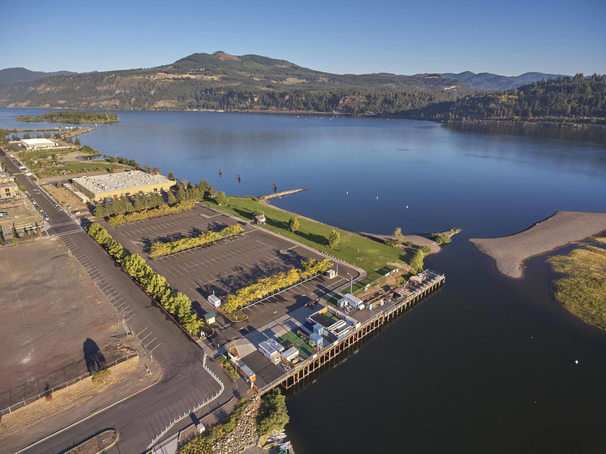 Hampton Inn & Suites Hood River Exterior foto